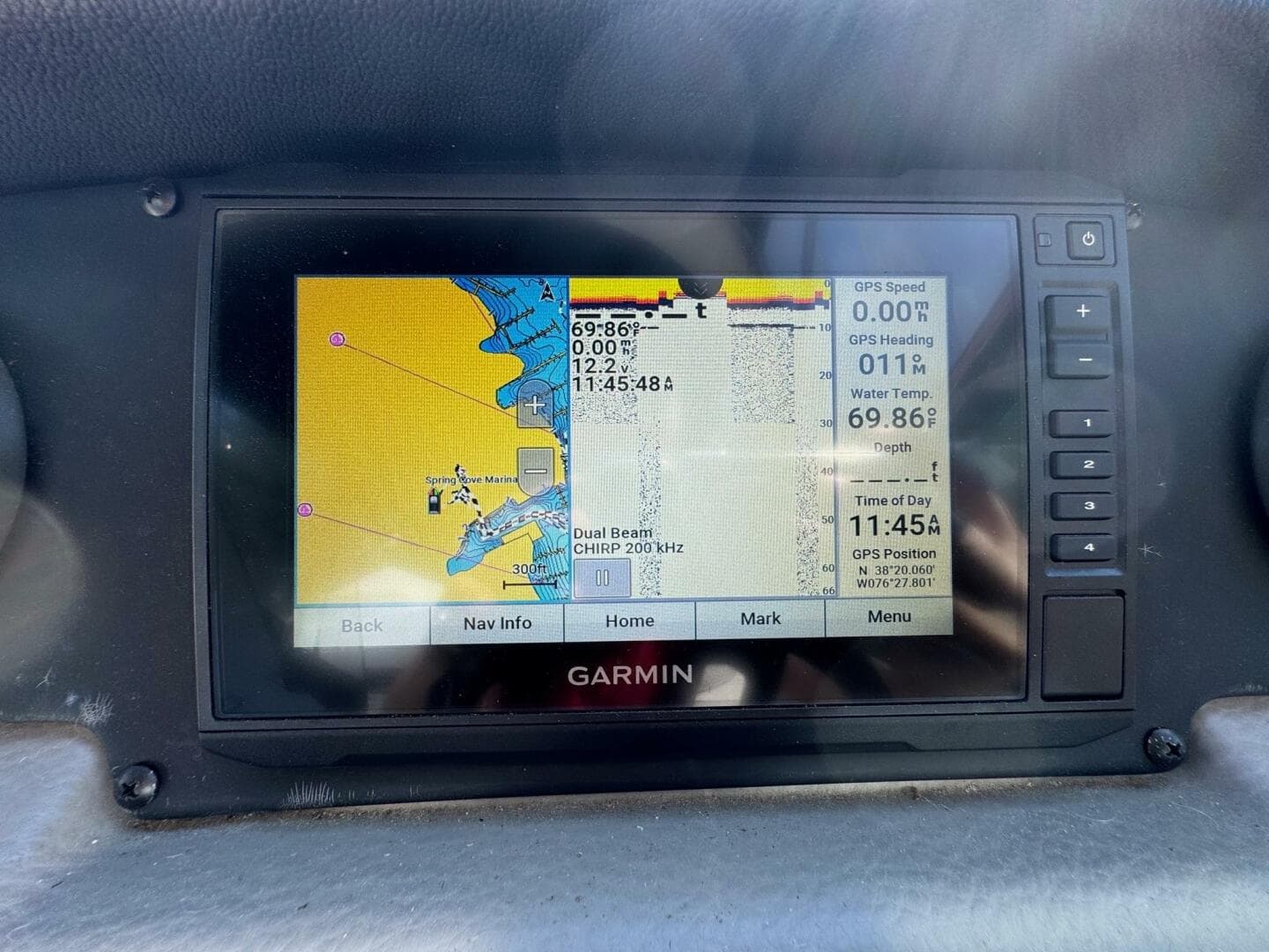 2020 Crownline 264CR