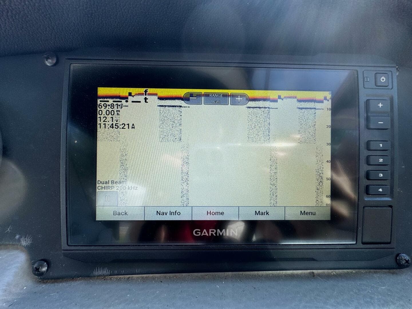 2020 Crownline 264CR