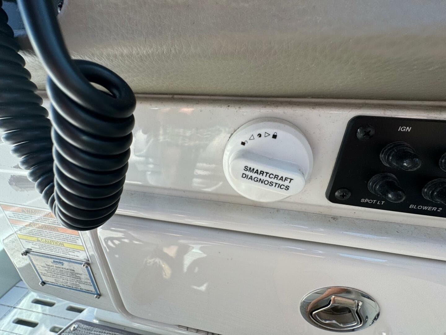 2020 Crownline 264CR