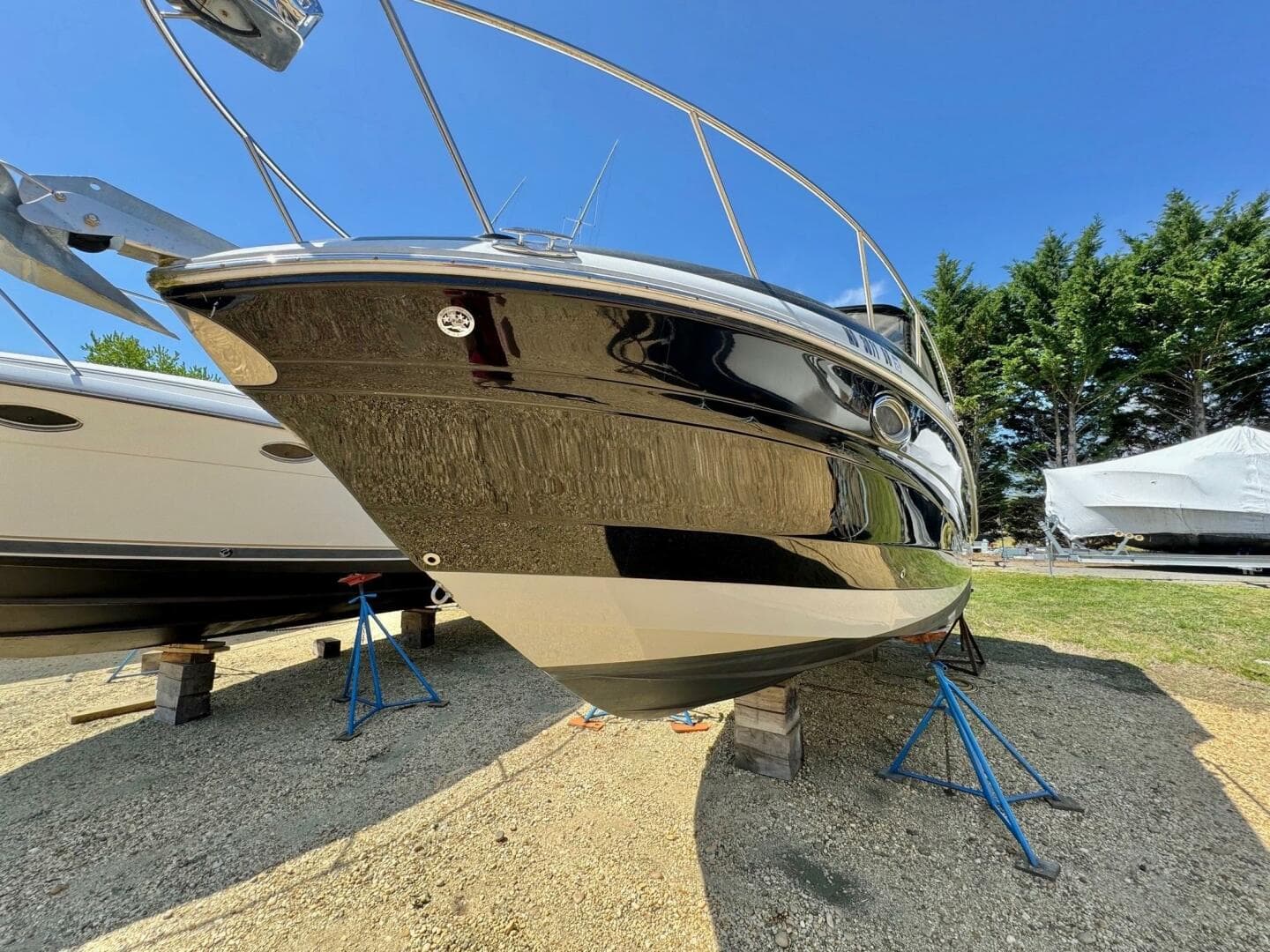 2020 Crownline 264CR