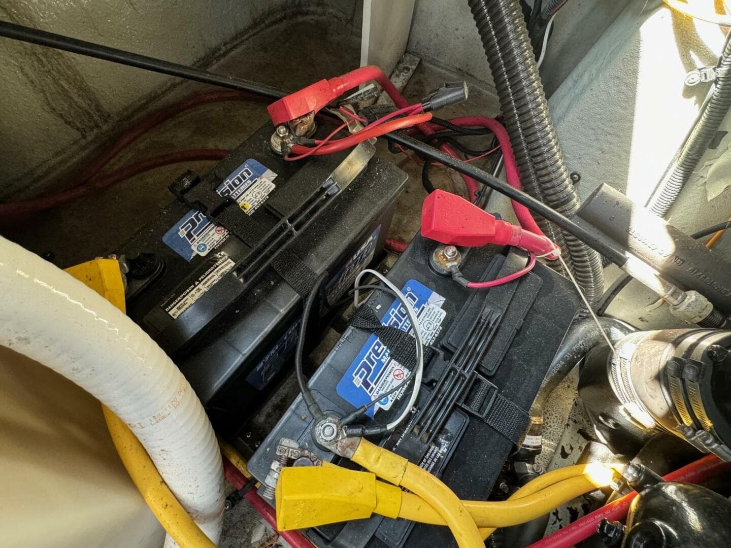 2020 Crownline 264CR