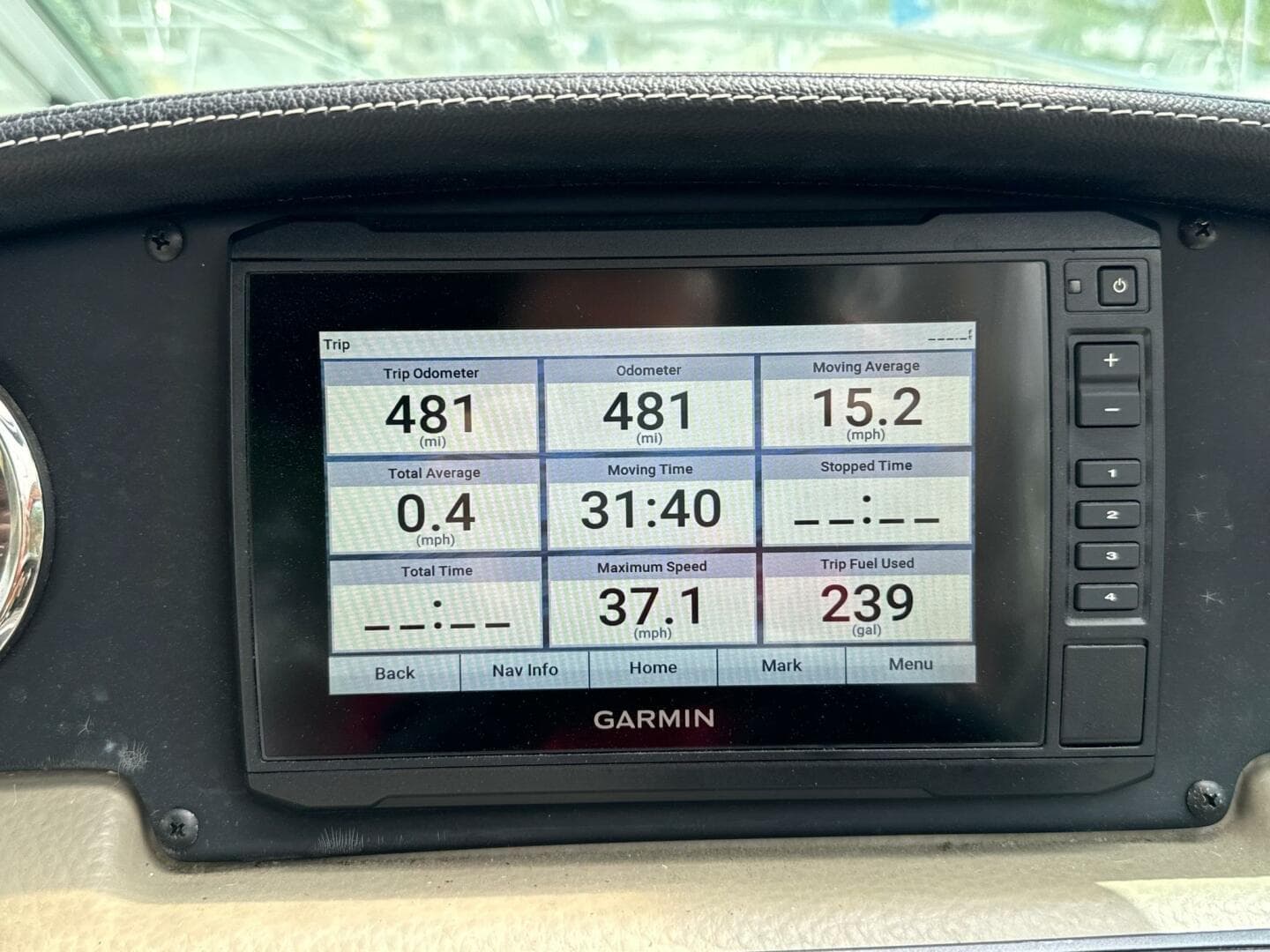 2020 Crownline 264CR