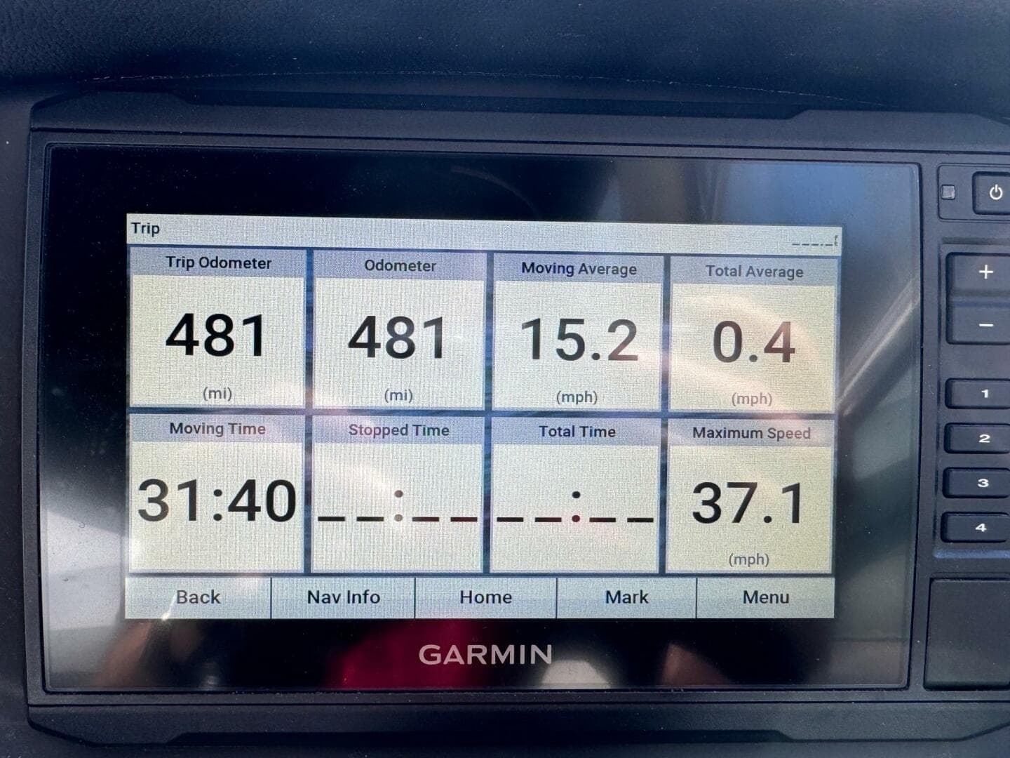 2020 Crownline 264CR