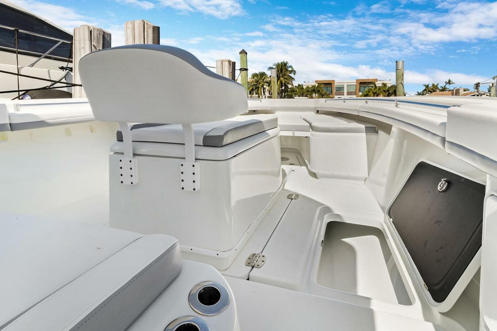 2020 Yellowfin Center Console