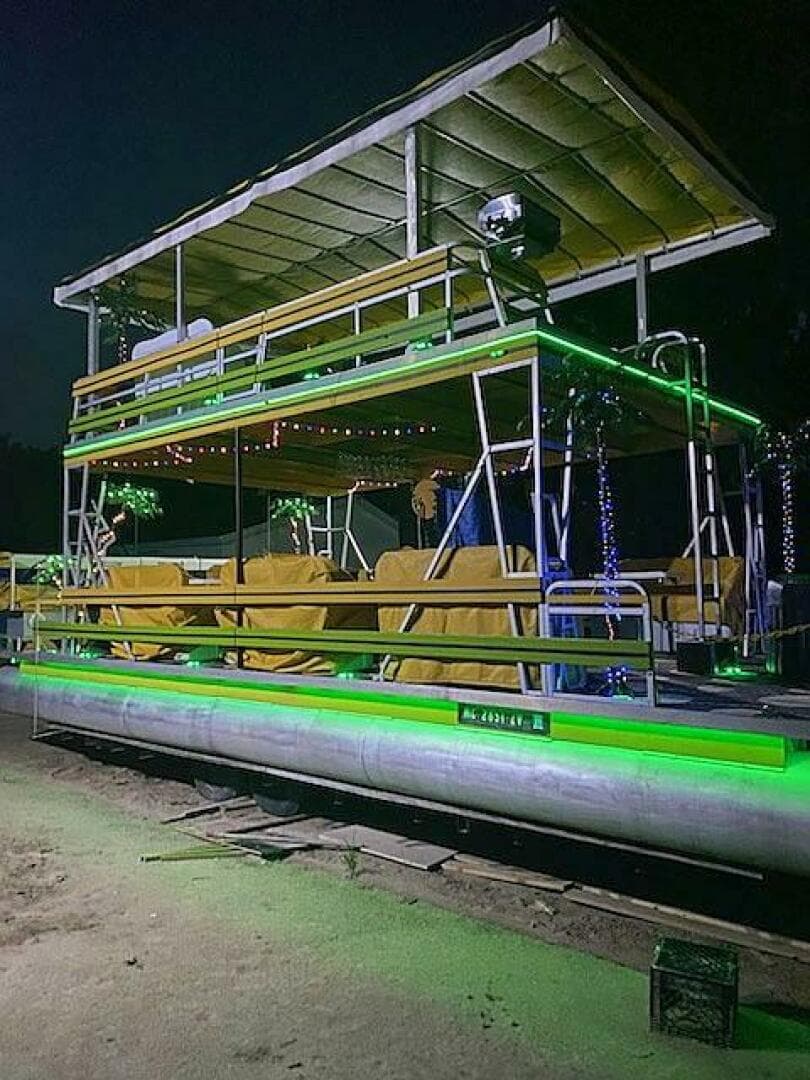 2008 Crest 35 Double Decker