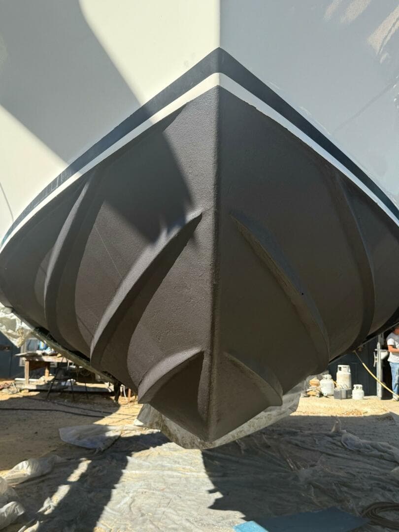 Bertram 31 Viajero- Bottom Paint 