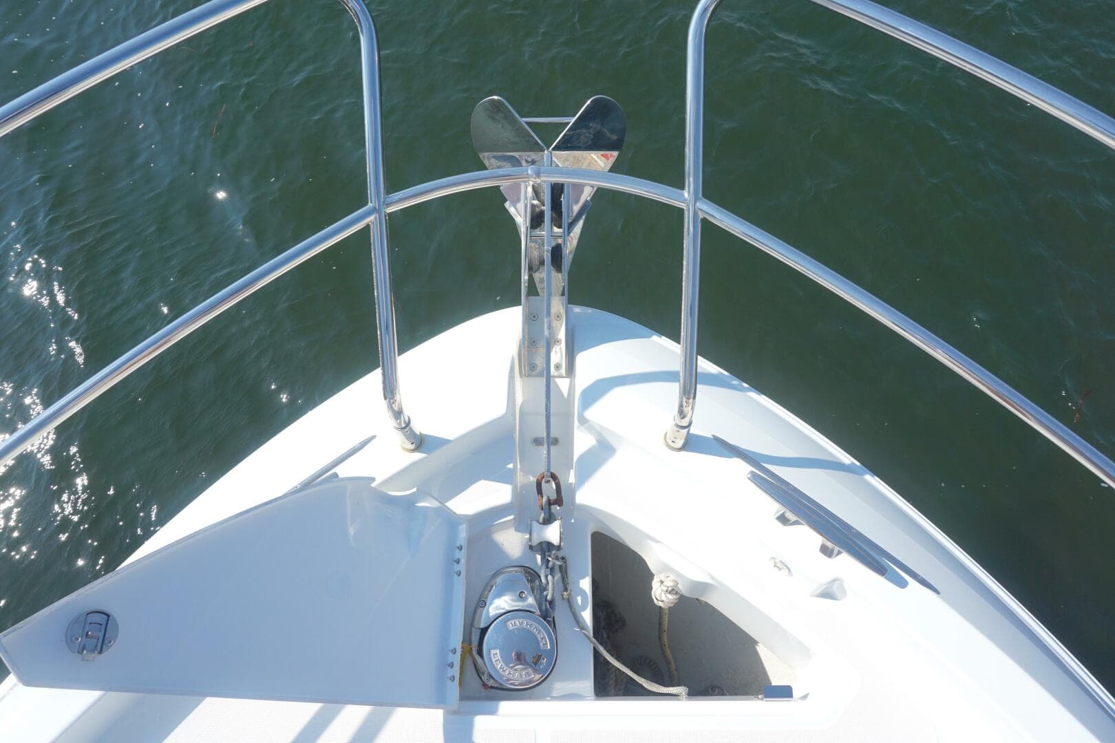 2022 Beneteau Grand Turismo 41 War Downs Eagle Windlass