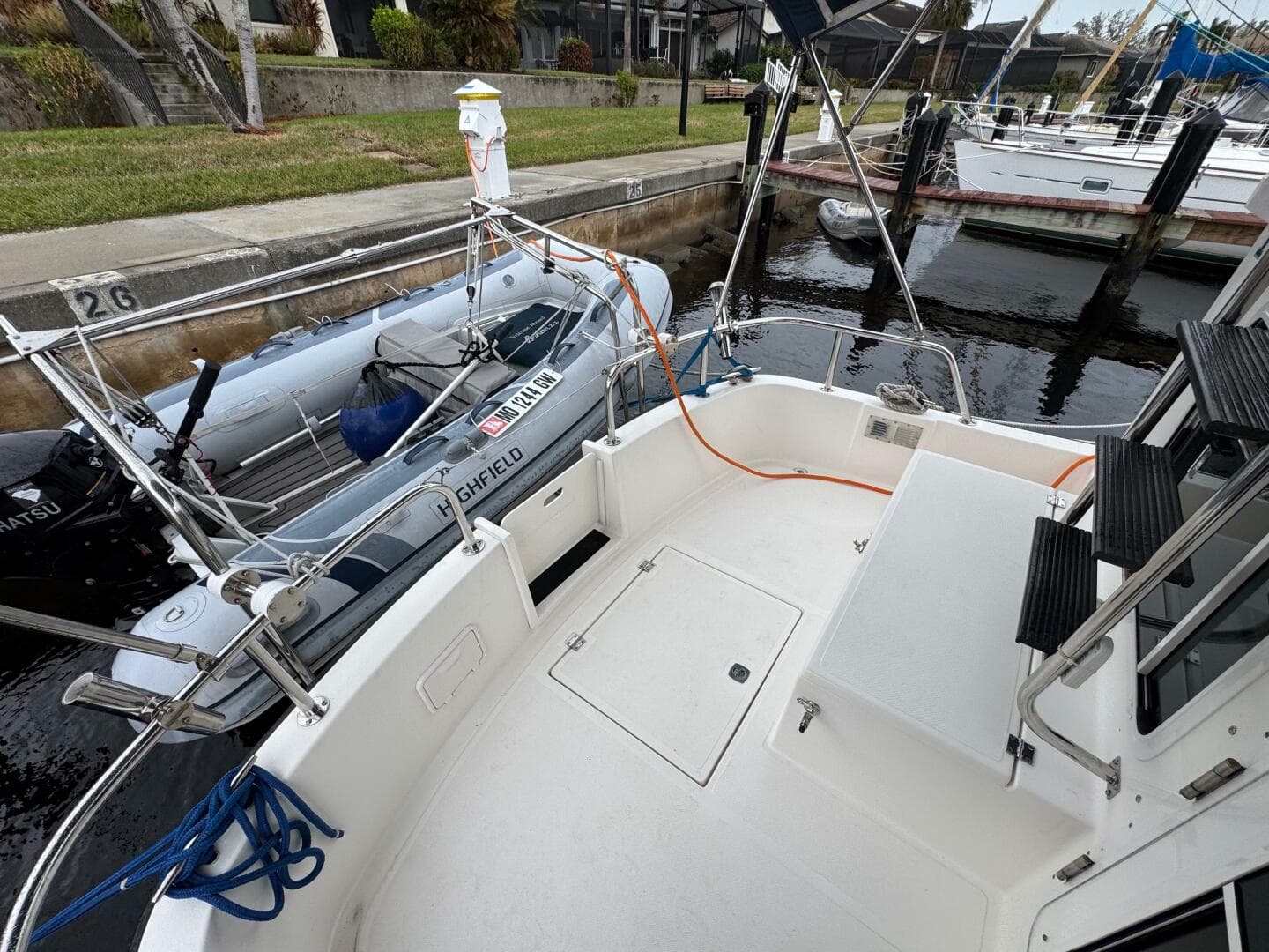 11 Nordic Tug 34 Cockpit Facing Port