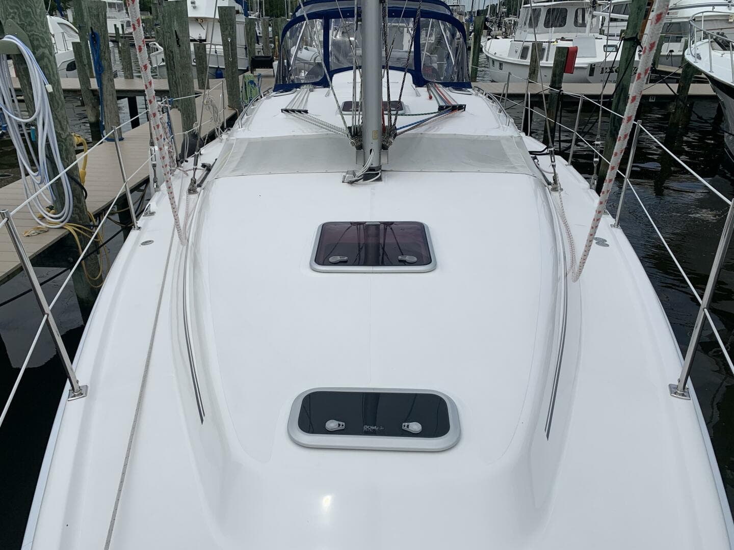 2009 Hunter 45 Deck Salon