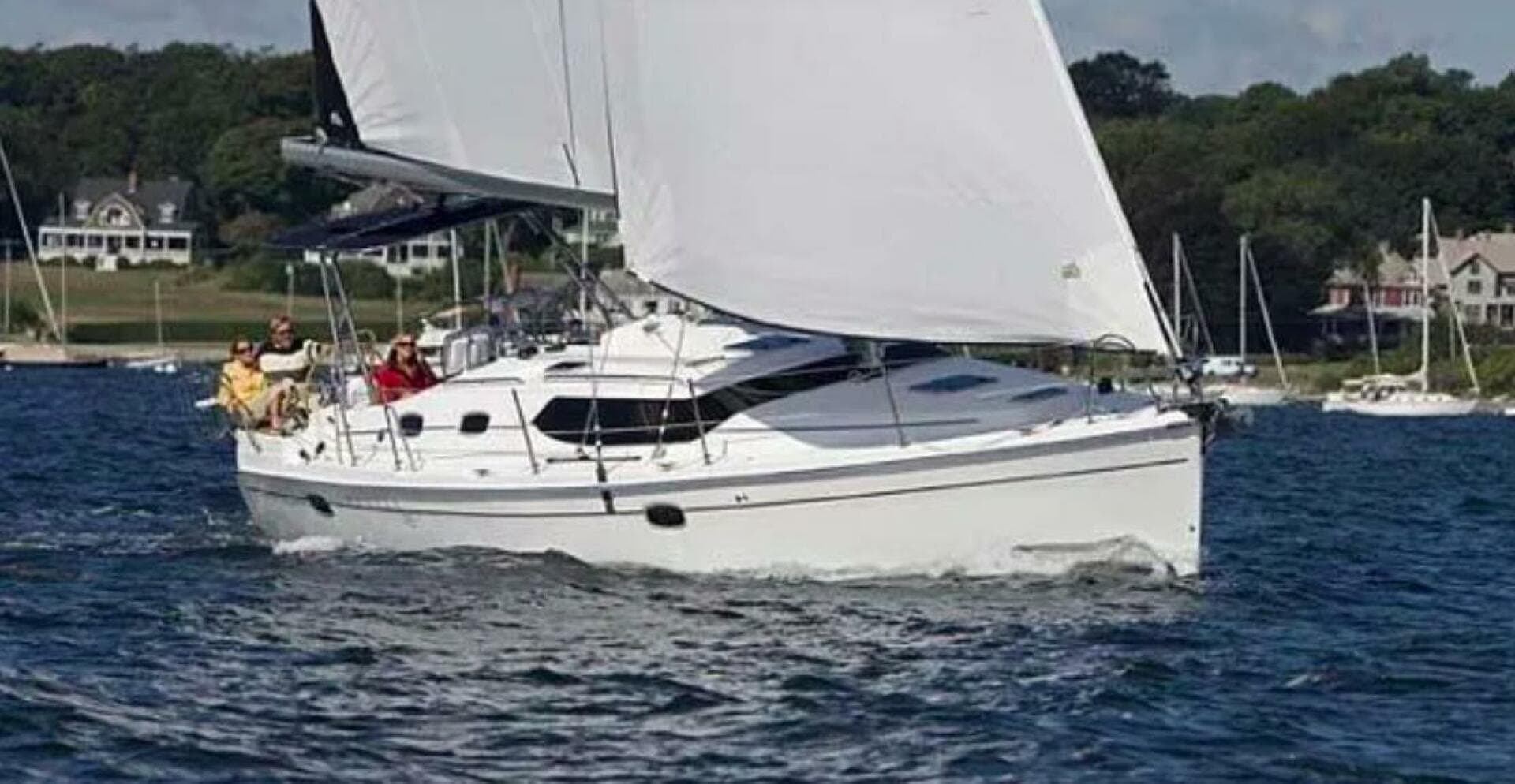 2009 Hunter 45 Deck Salon