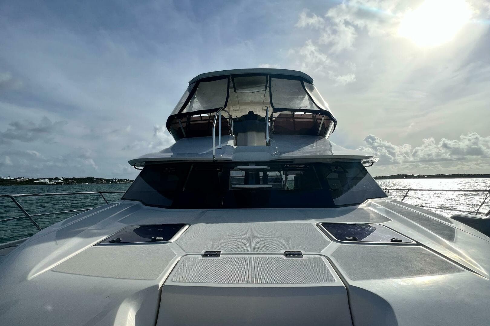 2018 Aquila 44 Yacht
