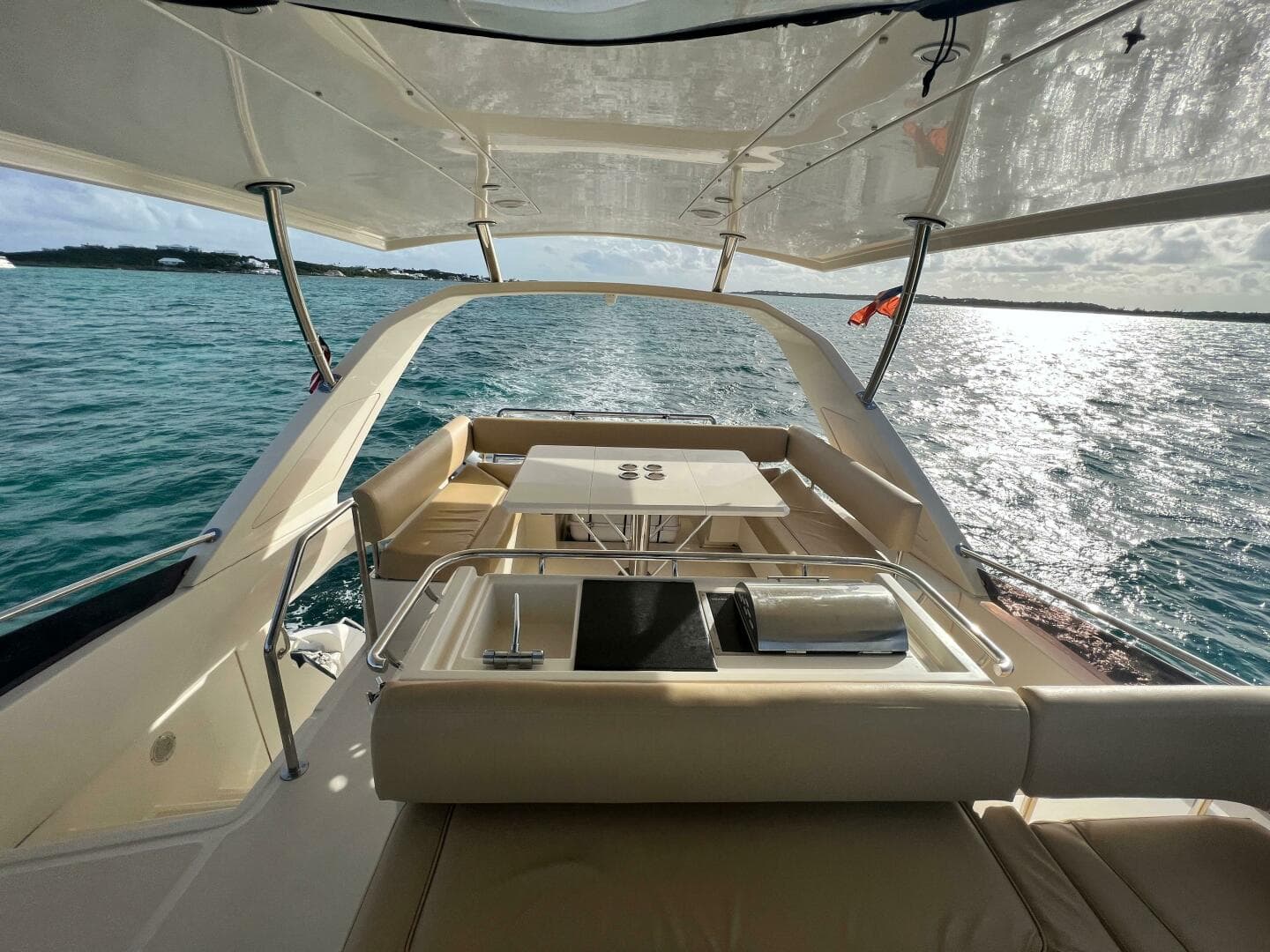 2018 Aquila 44 Yacht