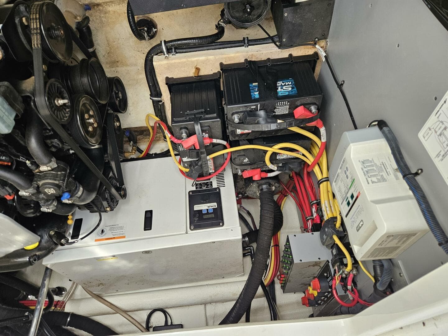 2016 Monterey 355 Sport Yacht