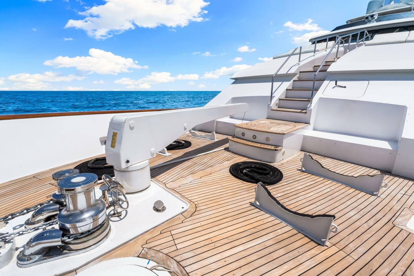 1996 Palmer Johnson TRI-DECK FB