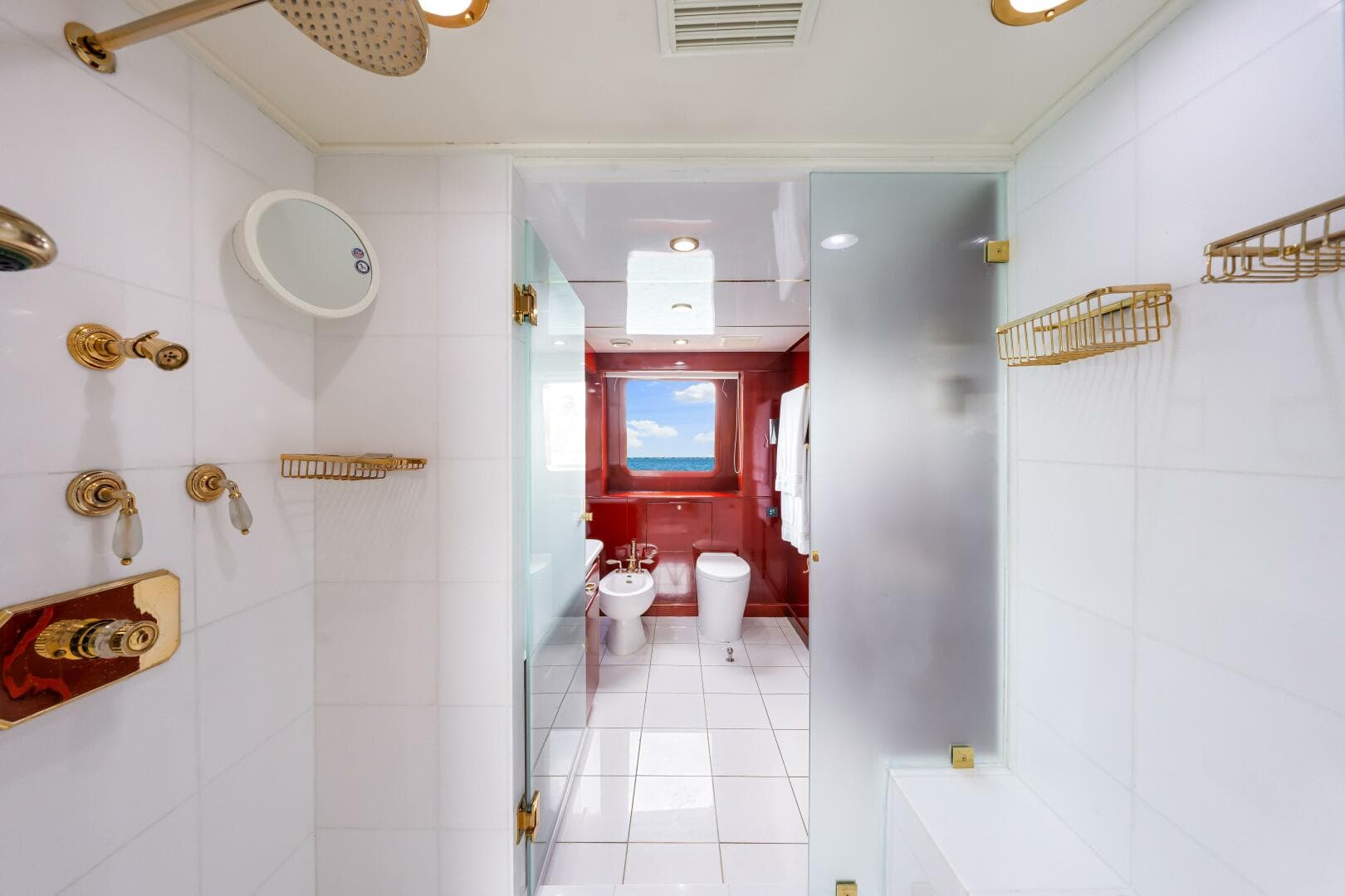 1996 Palmer Johnson TRI-DECK FB