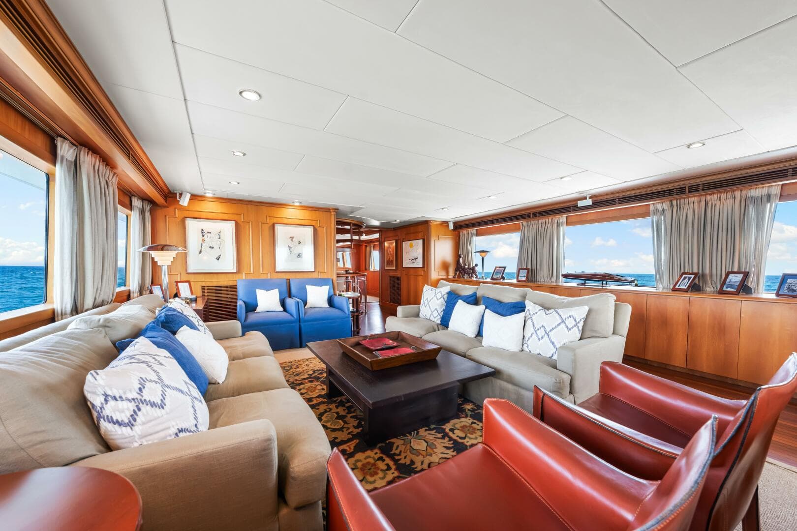 1996 Palmer Johnson TRI-DECK FB