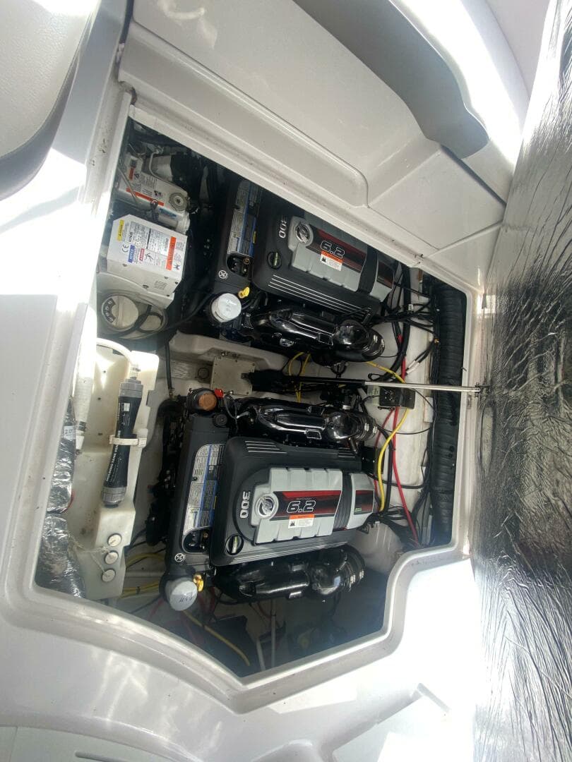 2018 Four Winns 355 Vista