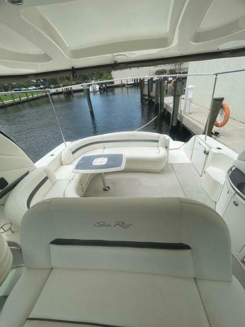 2005 Sea Ray 420 Sundancer