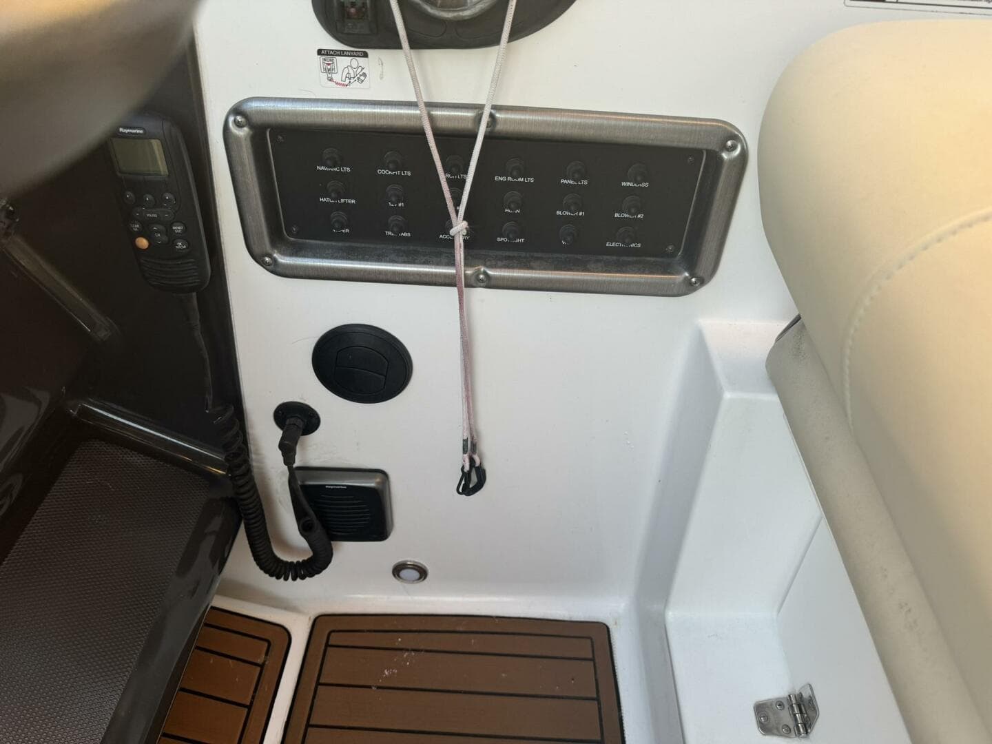 2018 Monterey 295 SY