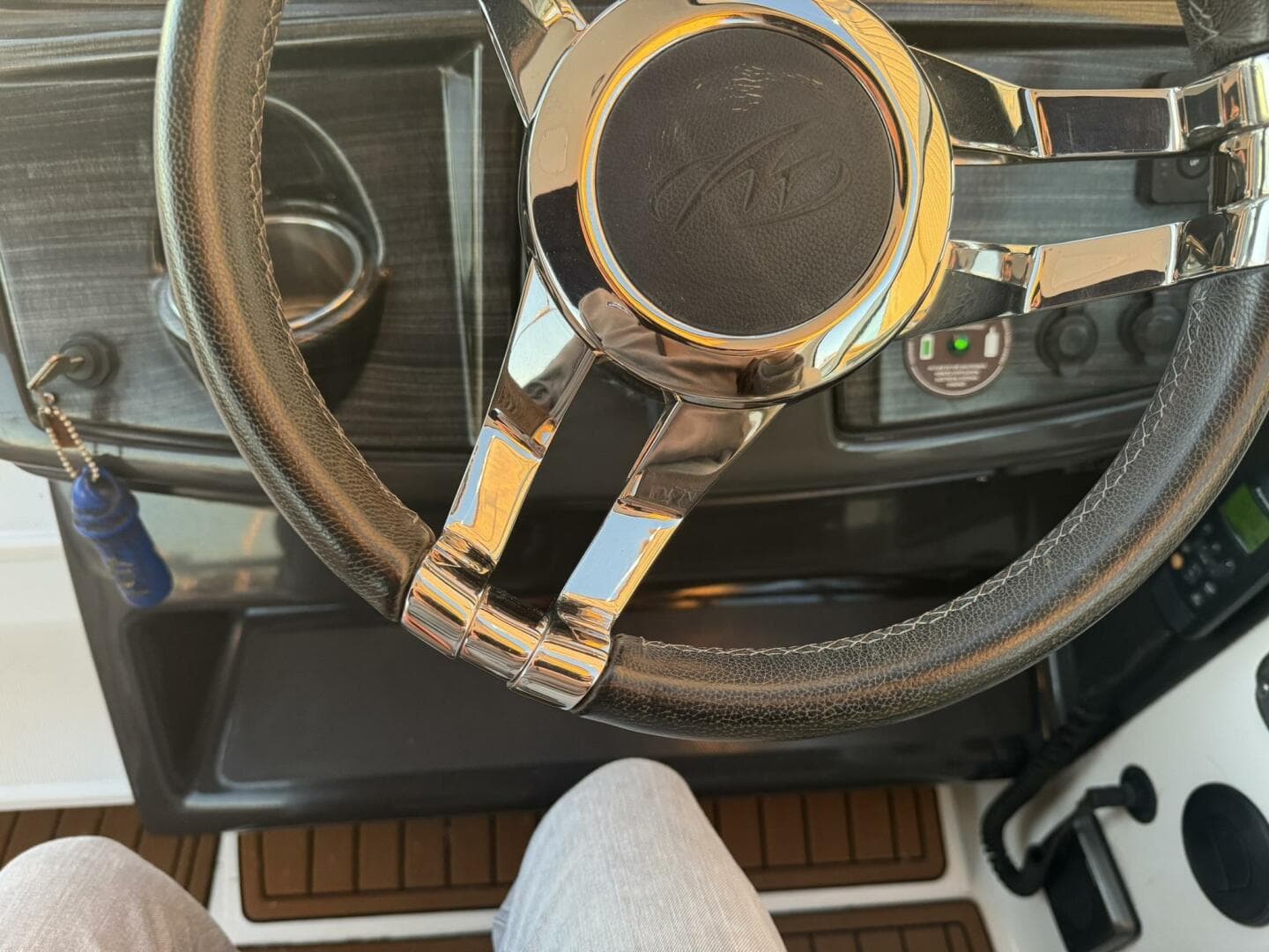 2018 Monterey 295 SY