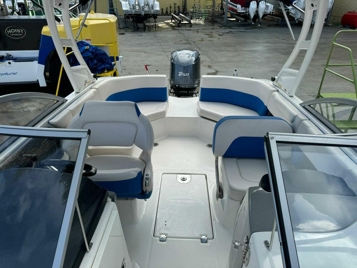 2017 Chaparral 250 Suncoast