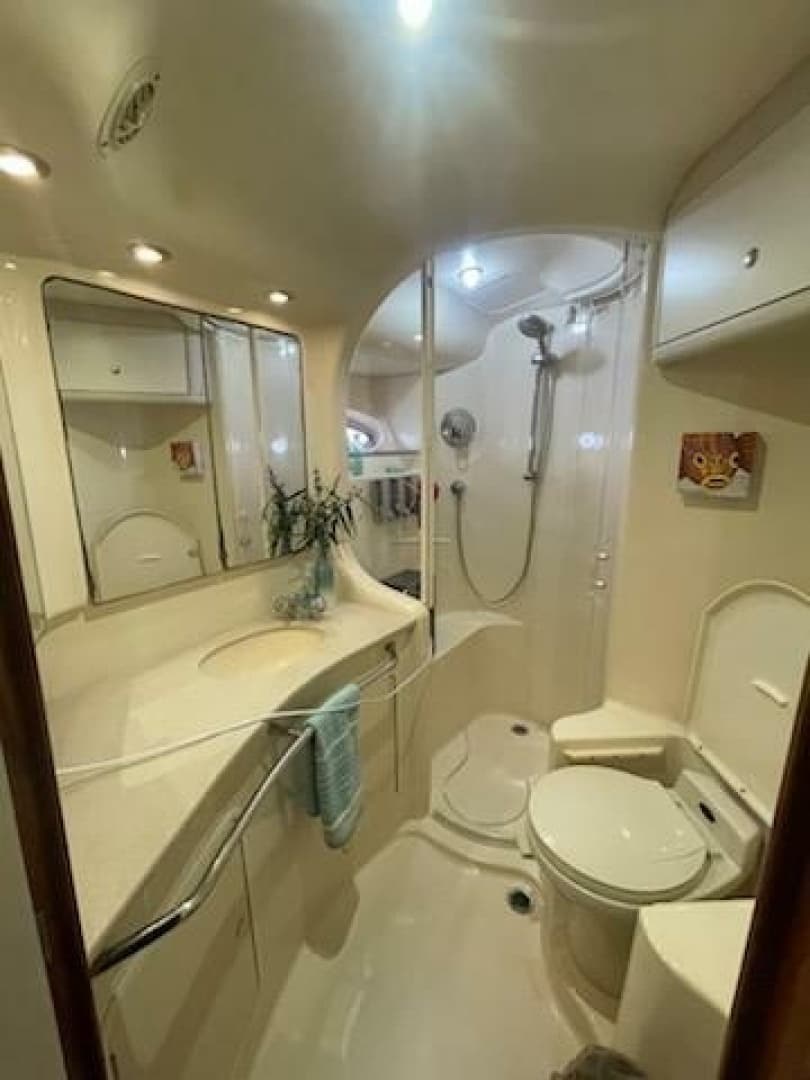 2003 Sea Ray 480 Sedan Bridge