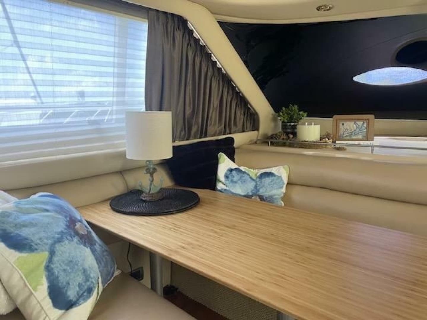 2003 Sea Ray 480 Sedan Bridge