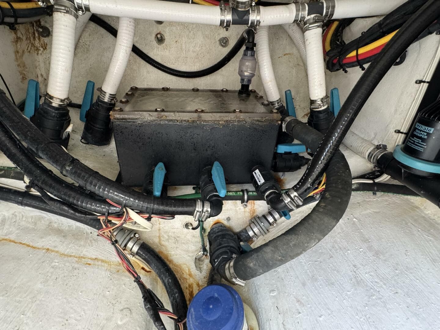 2023 Front Runner 36 CC