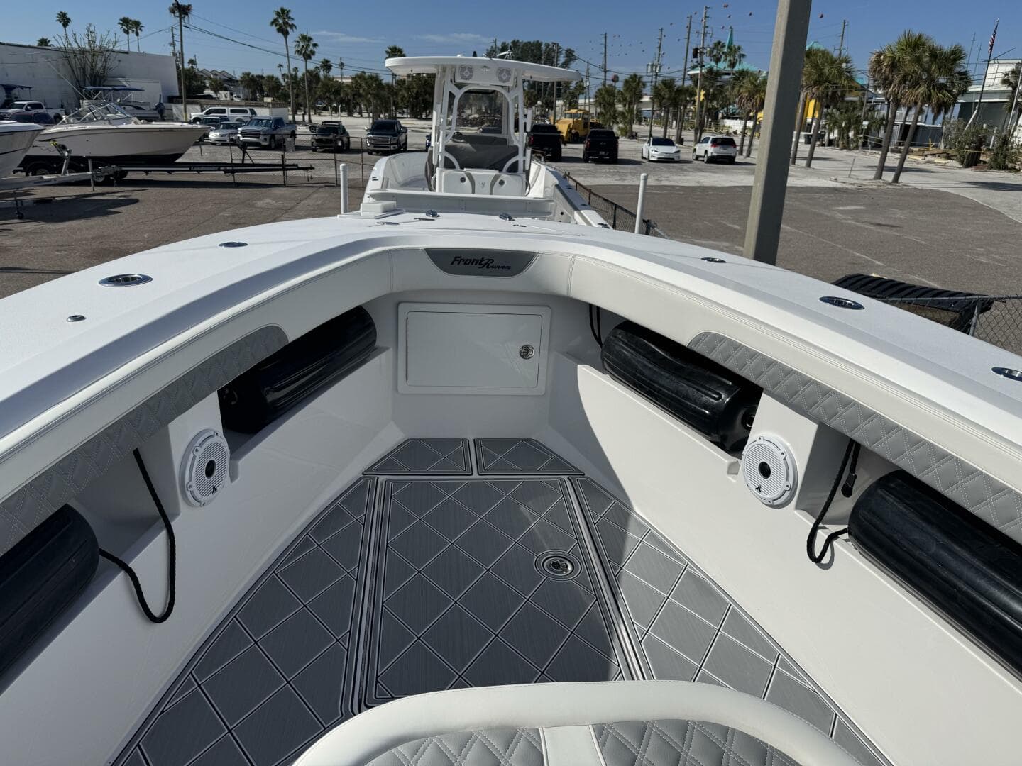 2023 Front Runner 36 CC