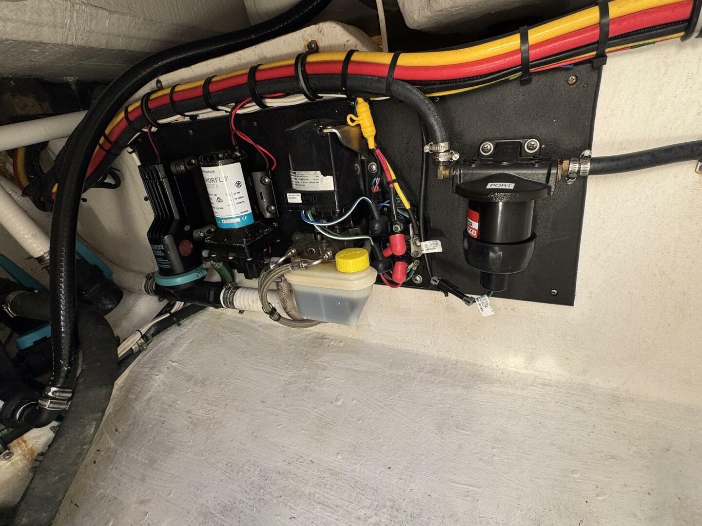 2023 Front Runner 36 CC