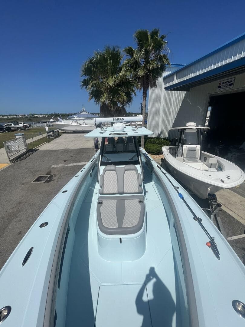 2024 Front Runner 36 CC