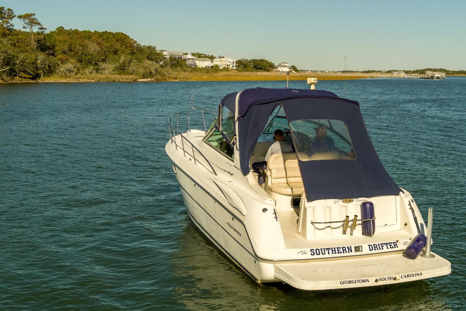 2000 Monterey 322 Cruiser