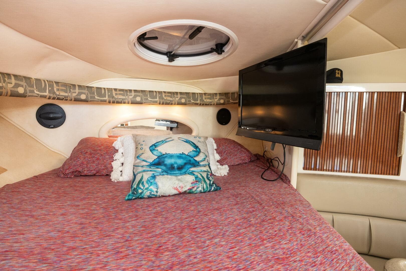 2000 Monterey 322 Cruiser