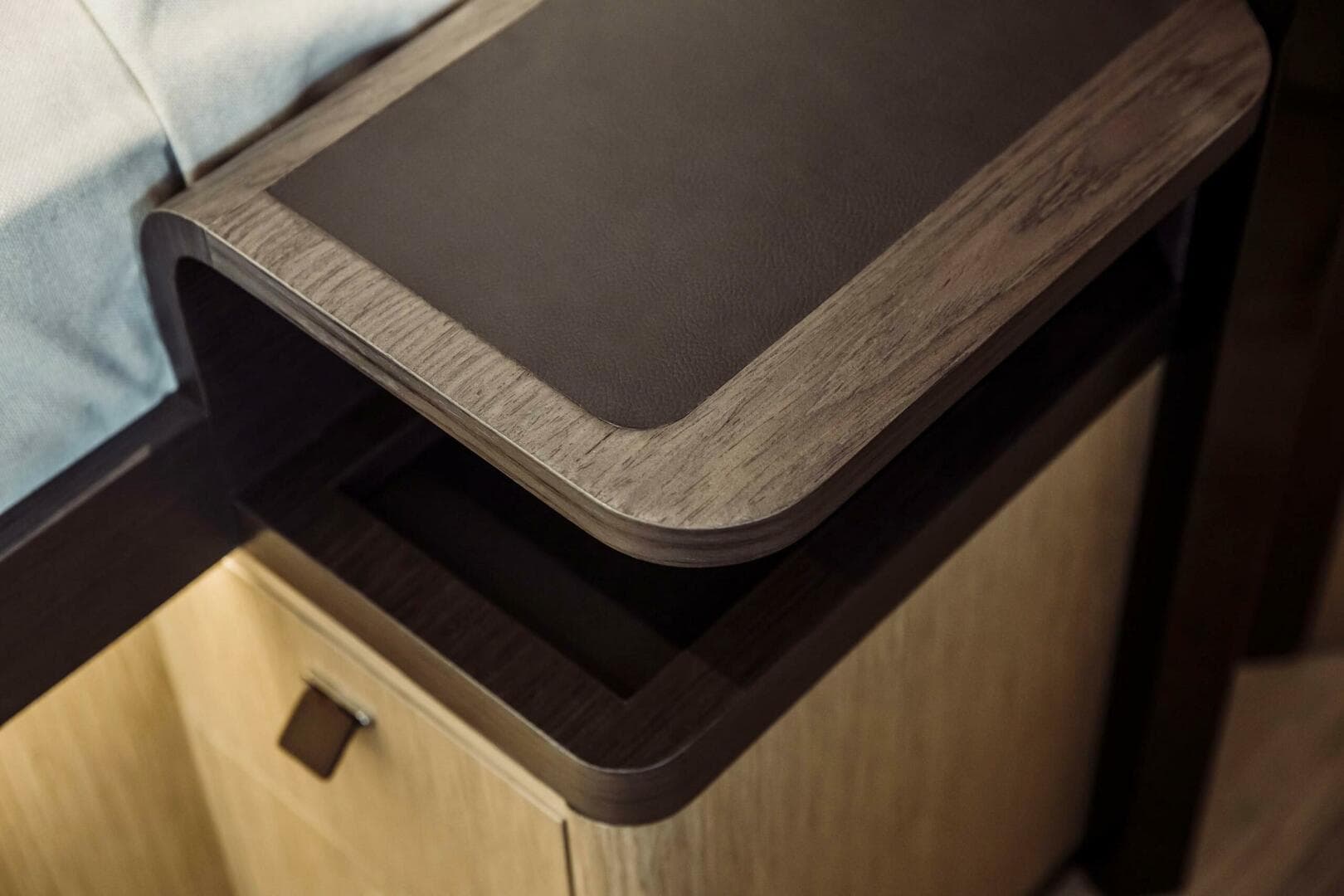 2026 Absolute 52 Fly