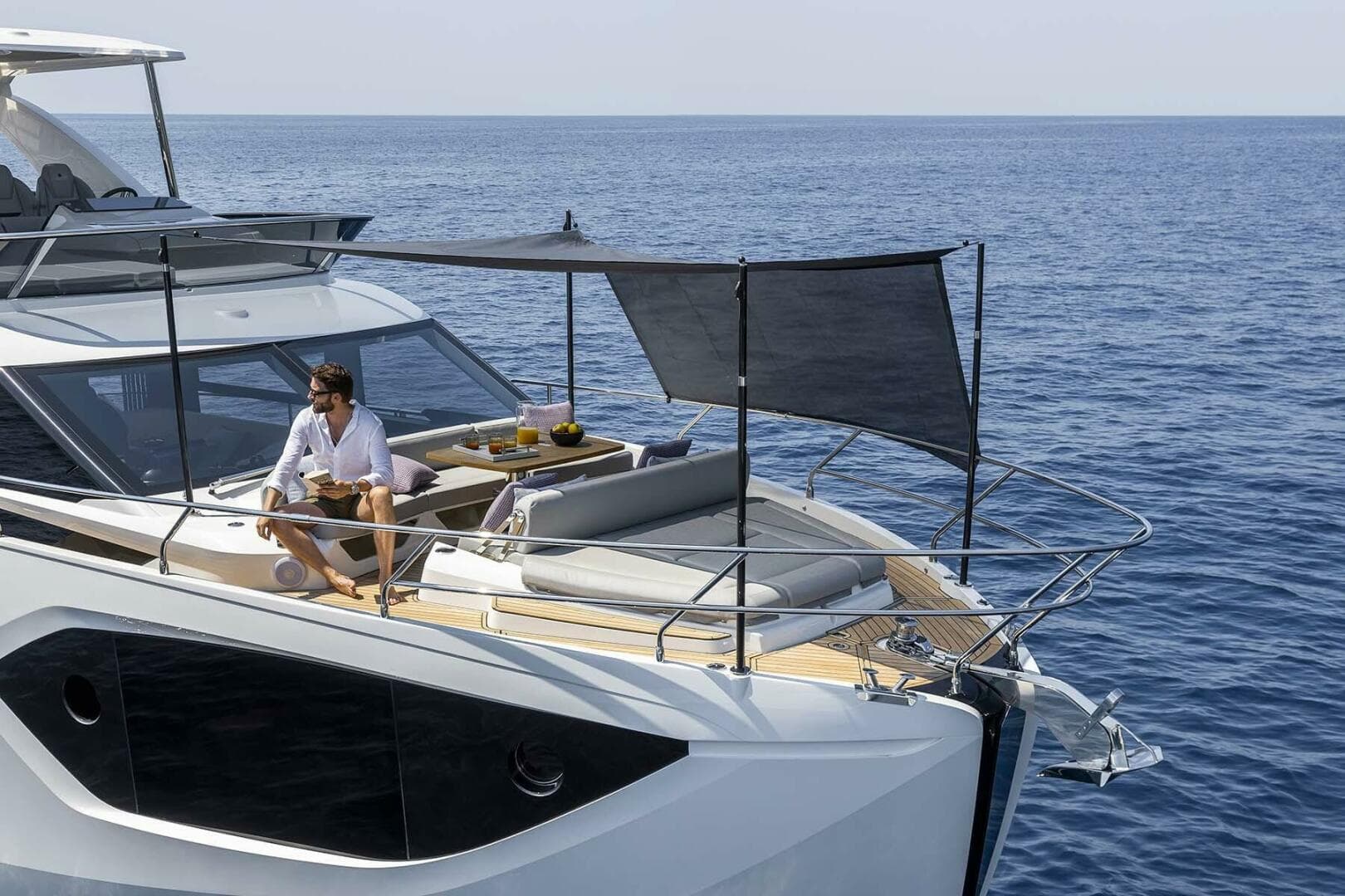 2026 Absolute 52 Fly