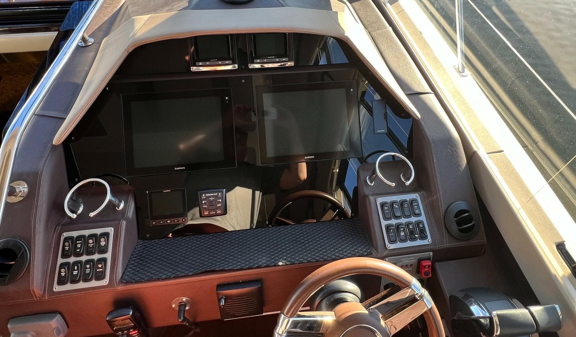 2015 Regal 53 Sport Coupe