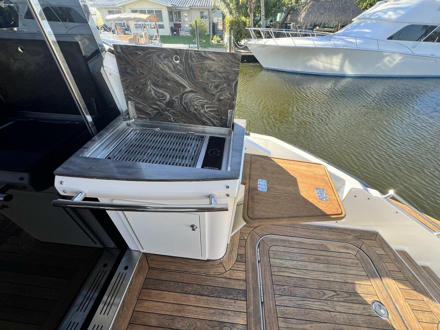 2015 Regal 53 Sport Coupe