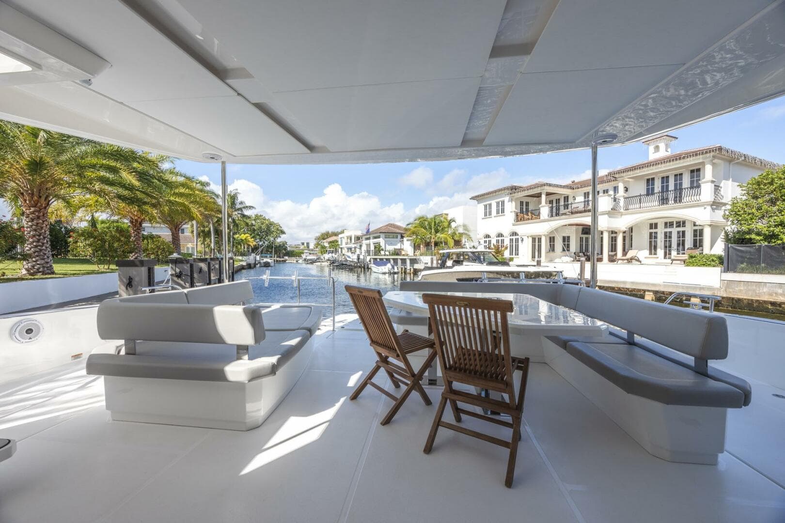 2024 Leopard 53 Powercat