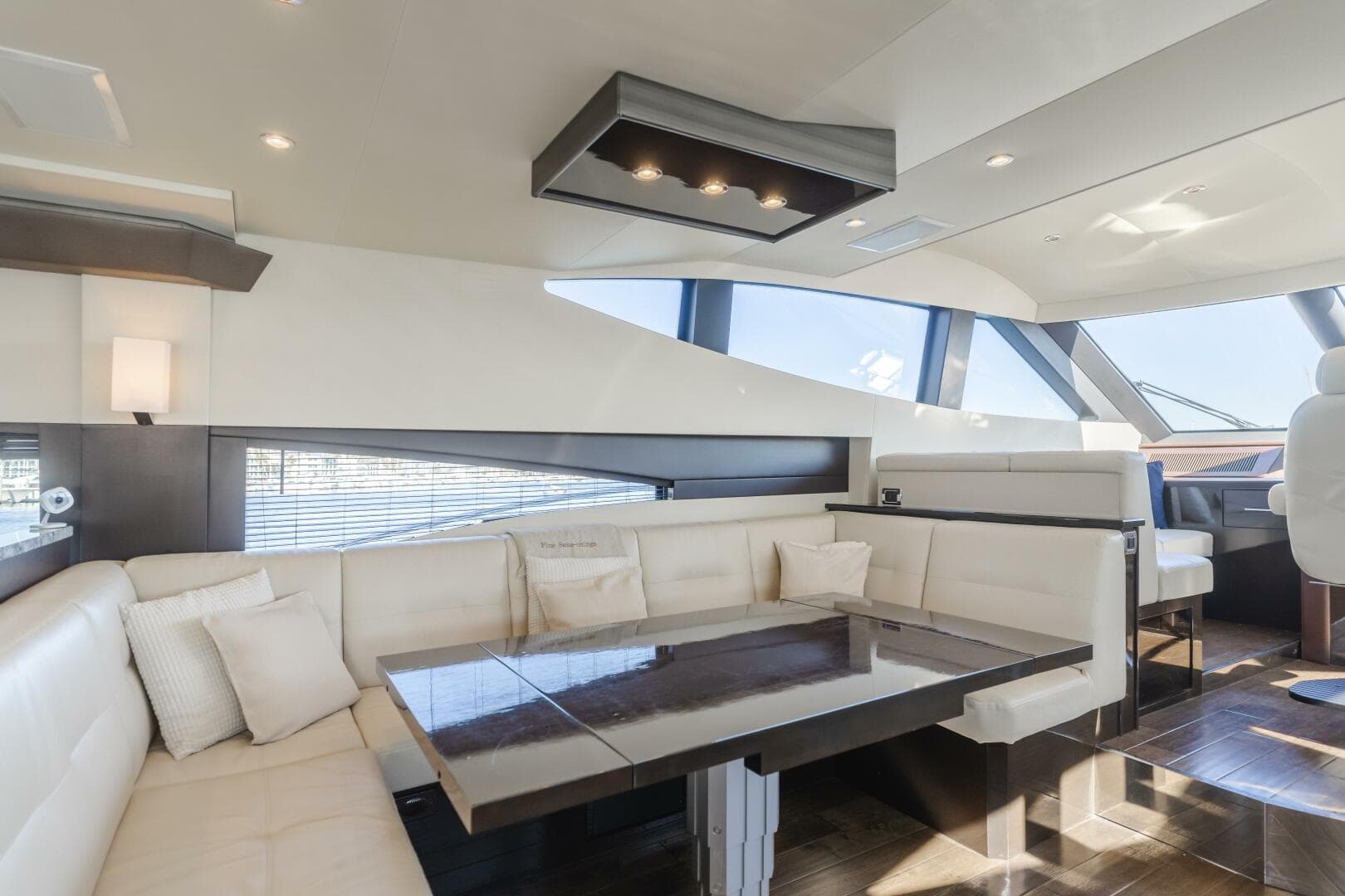 2018 Marquis 720 Fly