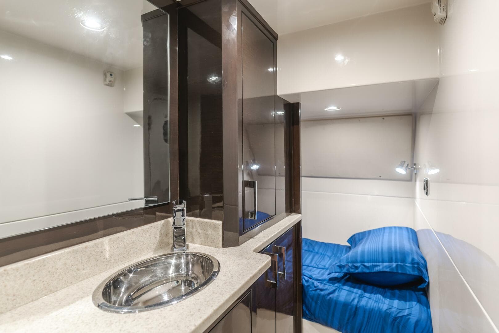 2018 Marquis 720 Fly