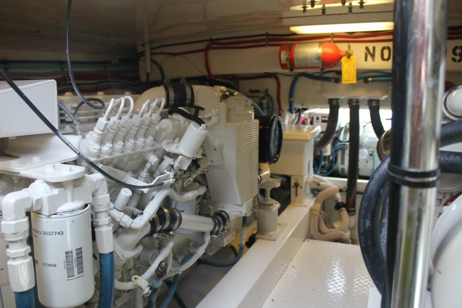 2000 Stolper 3800 Tournament Express