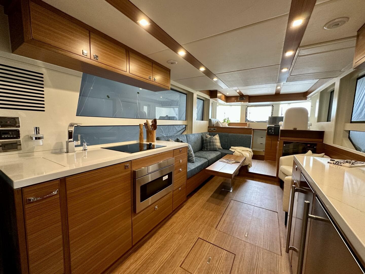 2027 Outback Yachts Outback 50