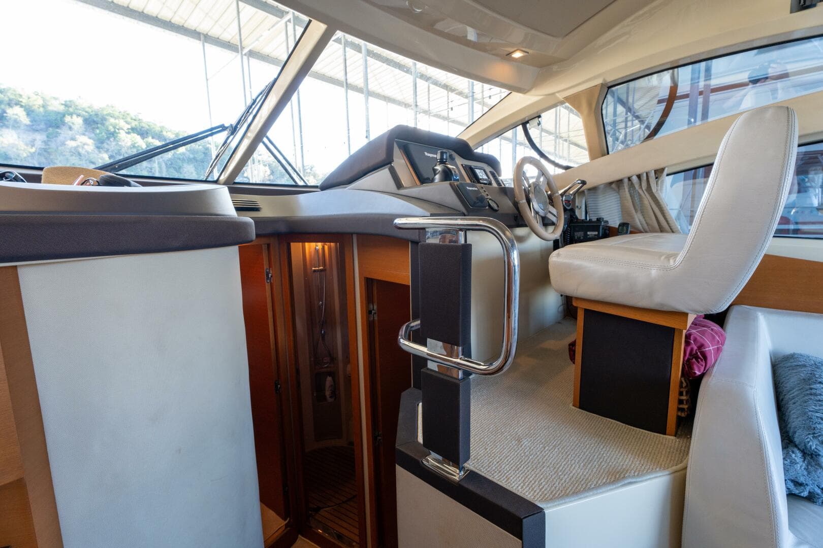 2013 Azimut 40 Flybridge