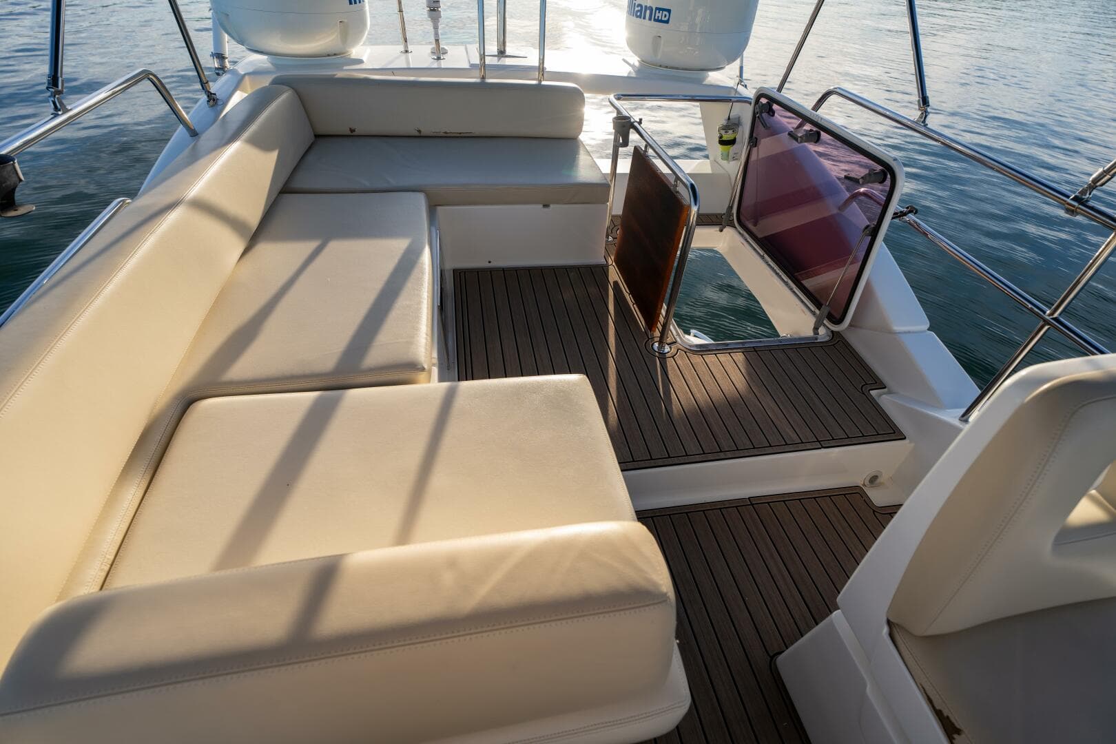 2013 Azimut 40 Flybridge