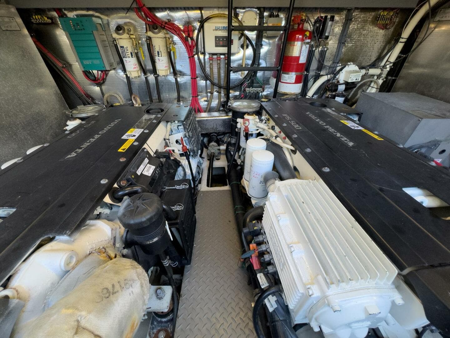 2016 Regal 46 Sport Coupe