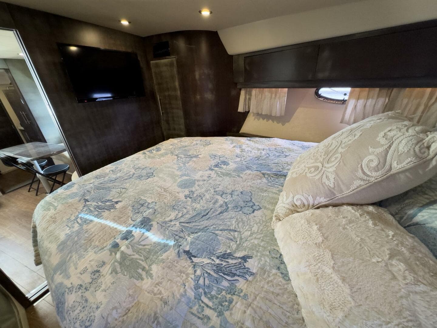 2016 Regal 46 Sport Coupe