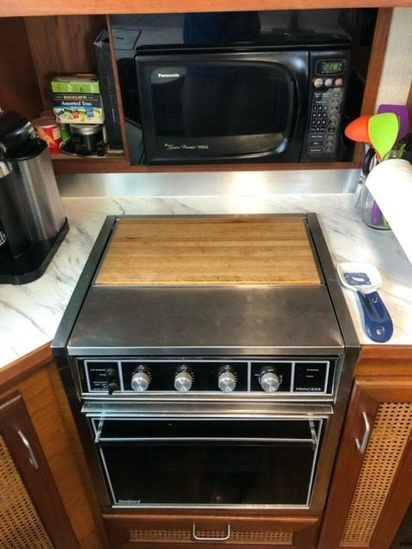 1985 Bayliner 4550 Motoryacht