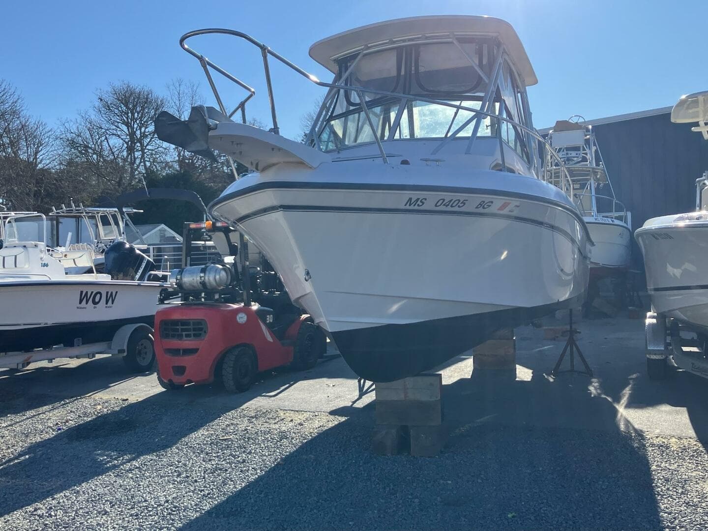 2004 Grady-White 232 Gulfstream