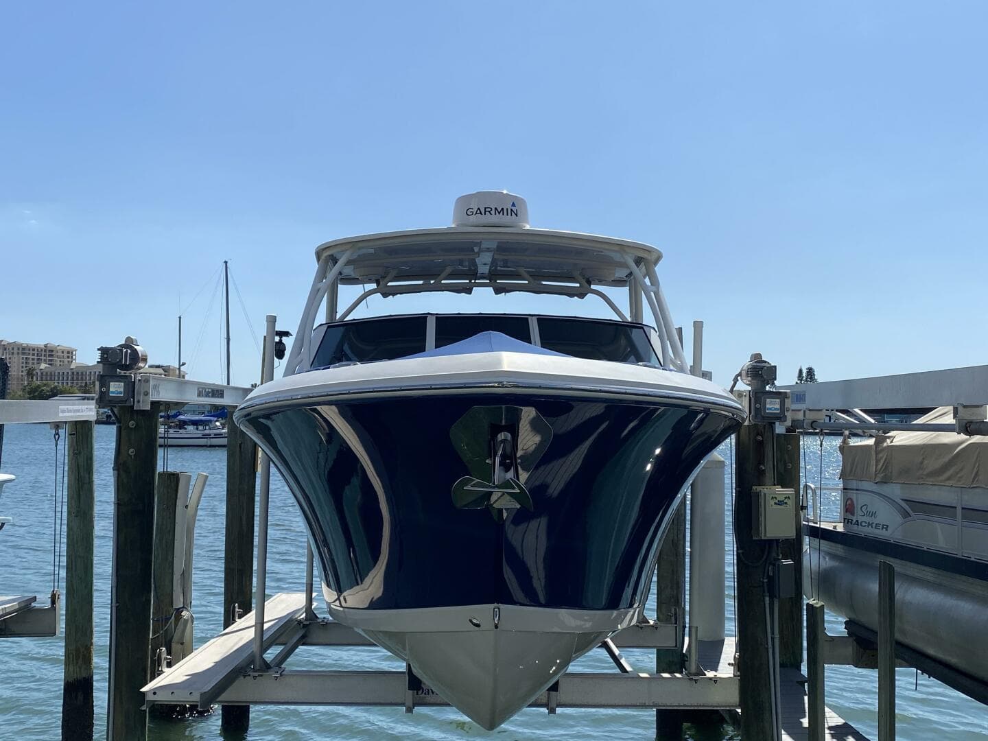 2018 Sailfish 275 Dual Console