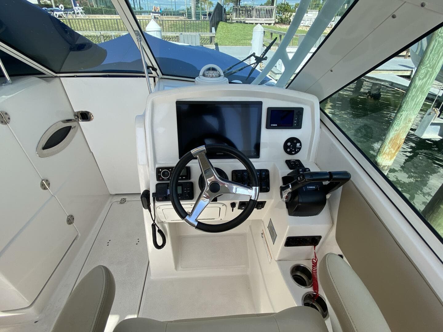 2018 Sailfish 275 Dual Console